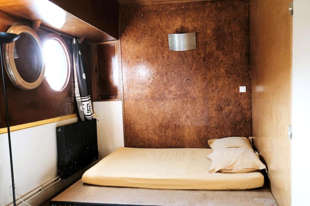 Belle Peniche Romantique A Paris Boulogne-Billancourt Esterno foto